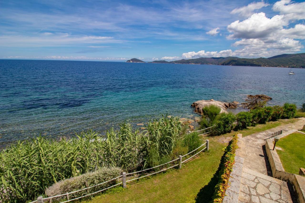 Villa Le Sprizze A Bordo Del Mare - Goelba Marciana Marina  Dış mekan fotoğraf