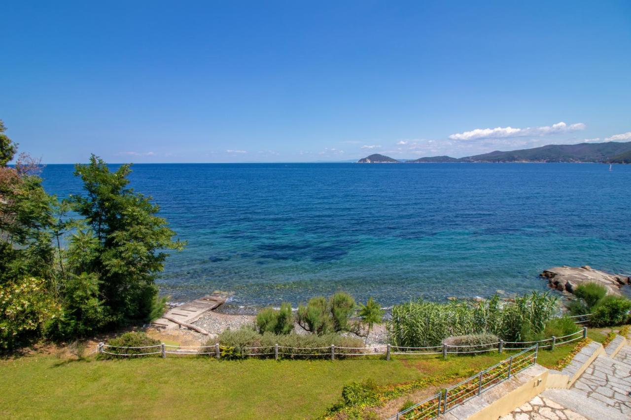 Villa Le Sprizze A Bordo Del Mare - Goelba Marciana Marina  Dış mekan fotoğraf