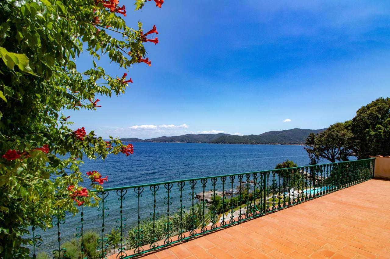 Villa Le Sprizze A Bordo Del Mare - Goelba Marciana Marina  Dış mekan fotoğraf