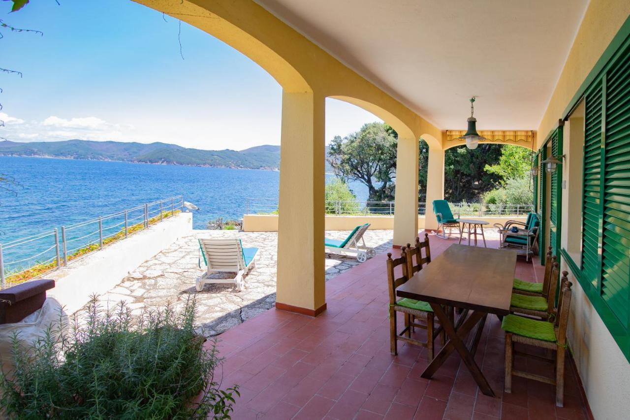 Villa Le Sprizze A Bordo Del Mare - Goelba Marciana Marina  Dış mekan fotoğraf
