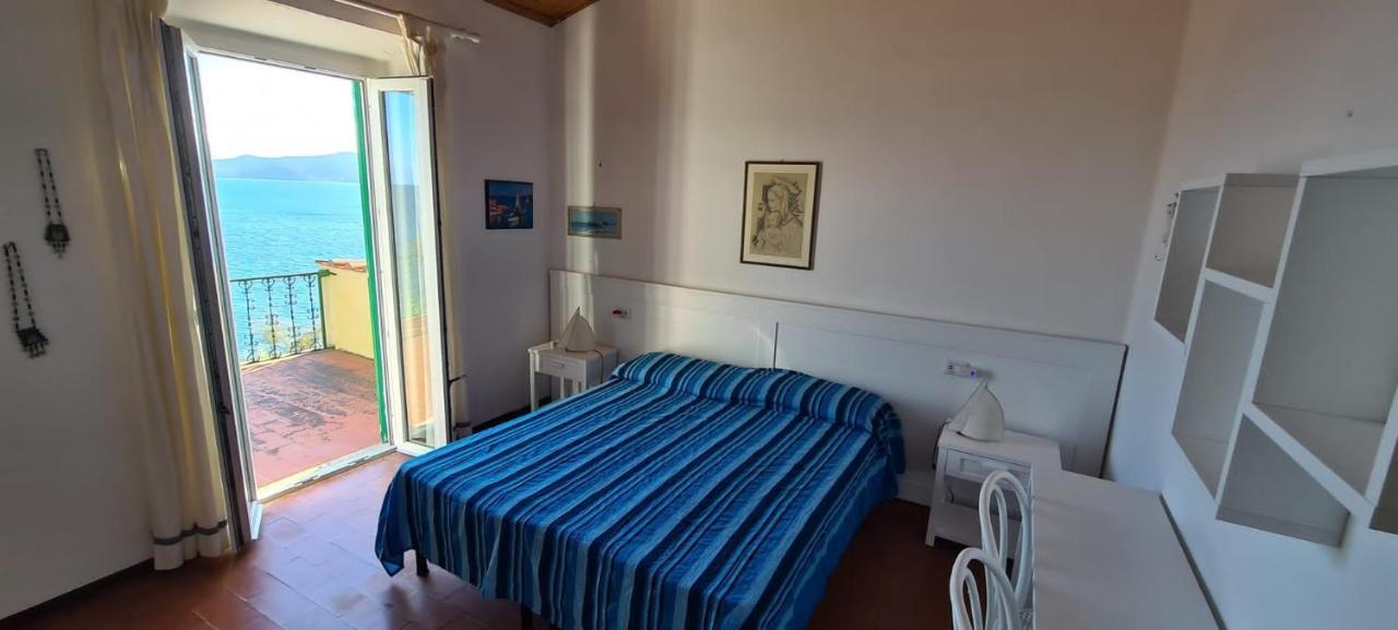 Villa Le Sprizze A Bordo Del Mare - Goelba Marciana Marina  Dış mekan fotoğraf