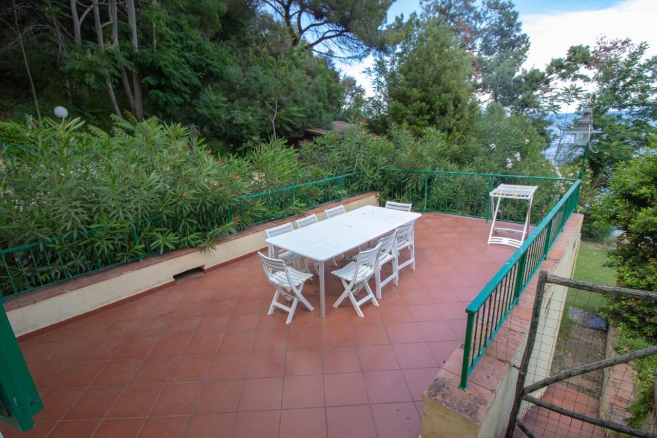 Villa Le Sprizze A Bordo Del Mare - Goelba Marciana Marina  Dış mekan fotoğraf