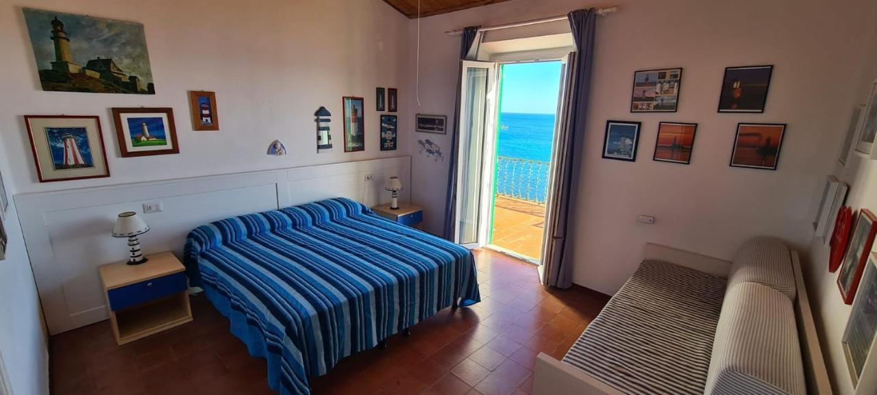 Villa Le Sprizze A Bordo Del Mare - Goelba Marciana Marina  Dış mekan fotoğraf