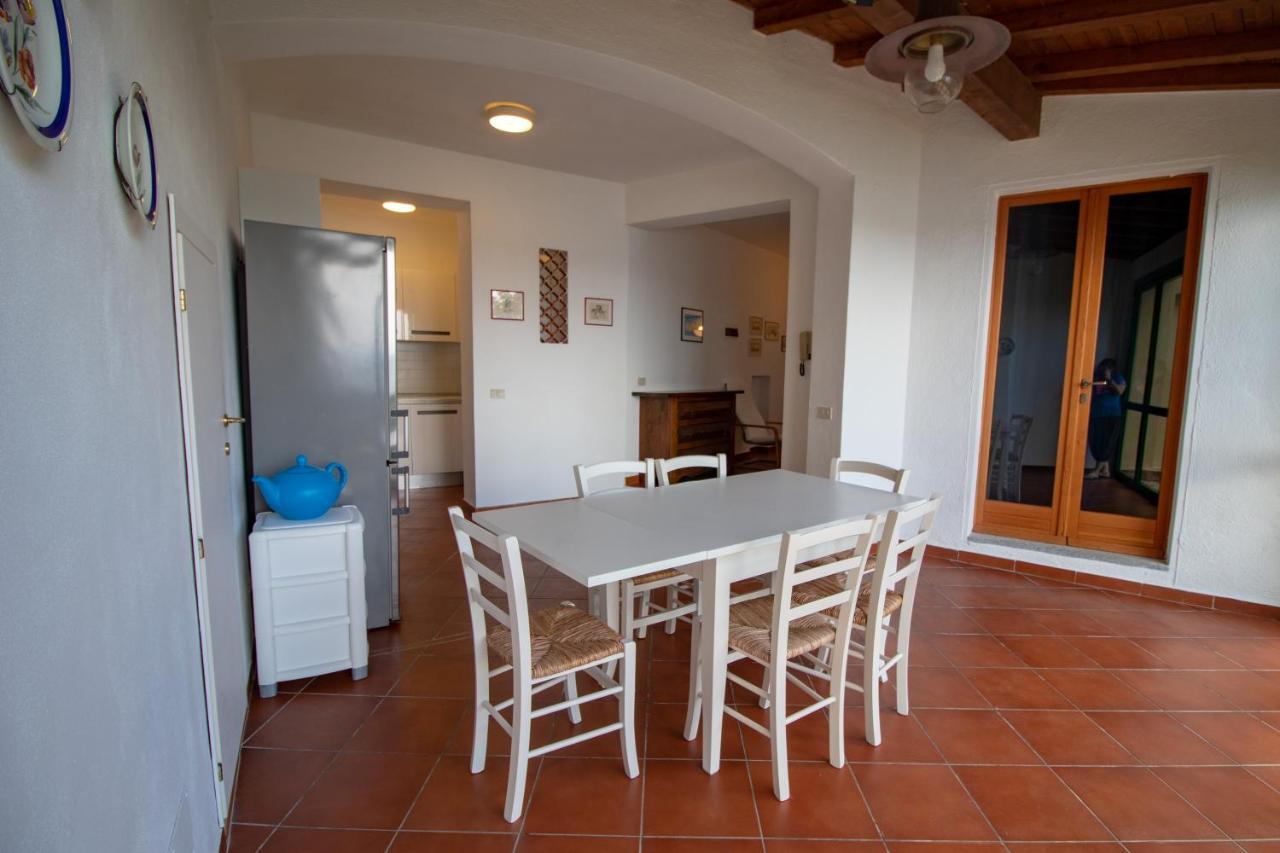 Villa Le Sprizze A Bordo Del Mare - Goelba Marciana Marina  Dış mekan fotoğraf