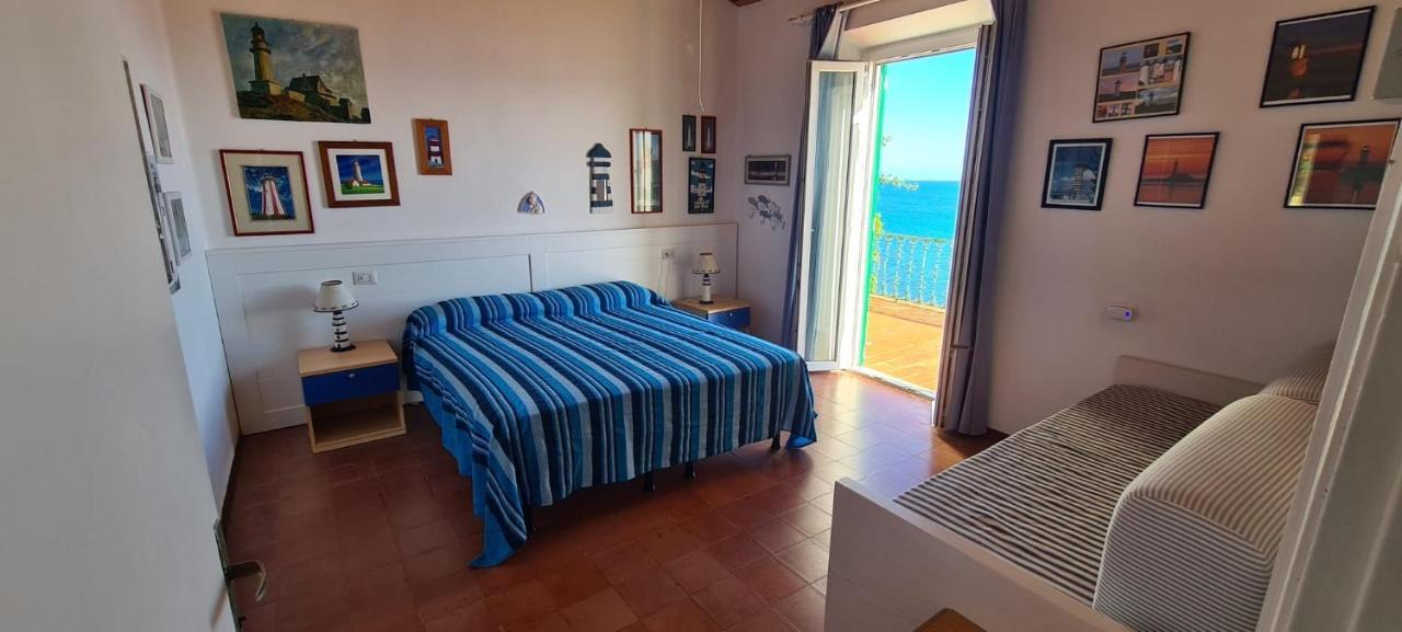 Villa Le Sprizze A Bordo Del Mare - Goelba Marciana Marina  Dış mekan fotoğraf
