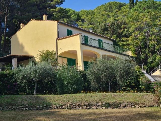 Villa Le Sprizze A Bordo Del Mare - Goelba Marciana Marina  Dış mekan fotoğraf