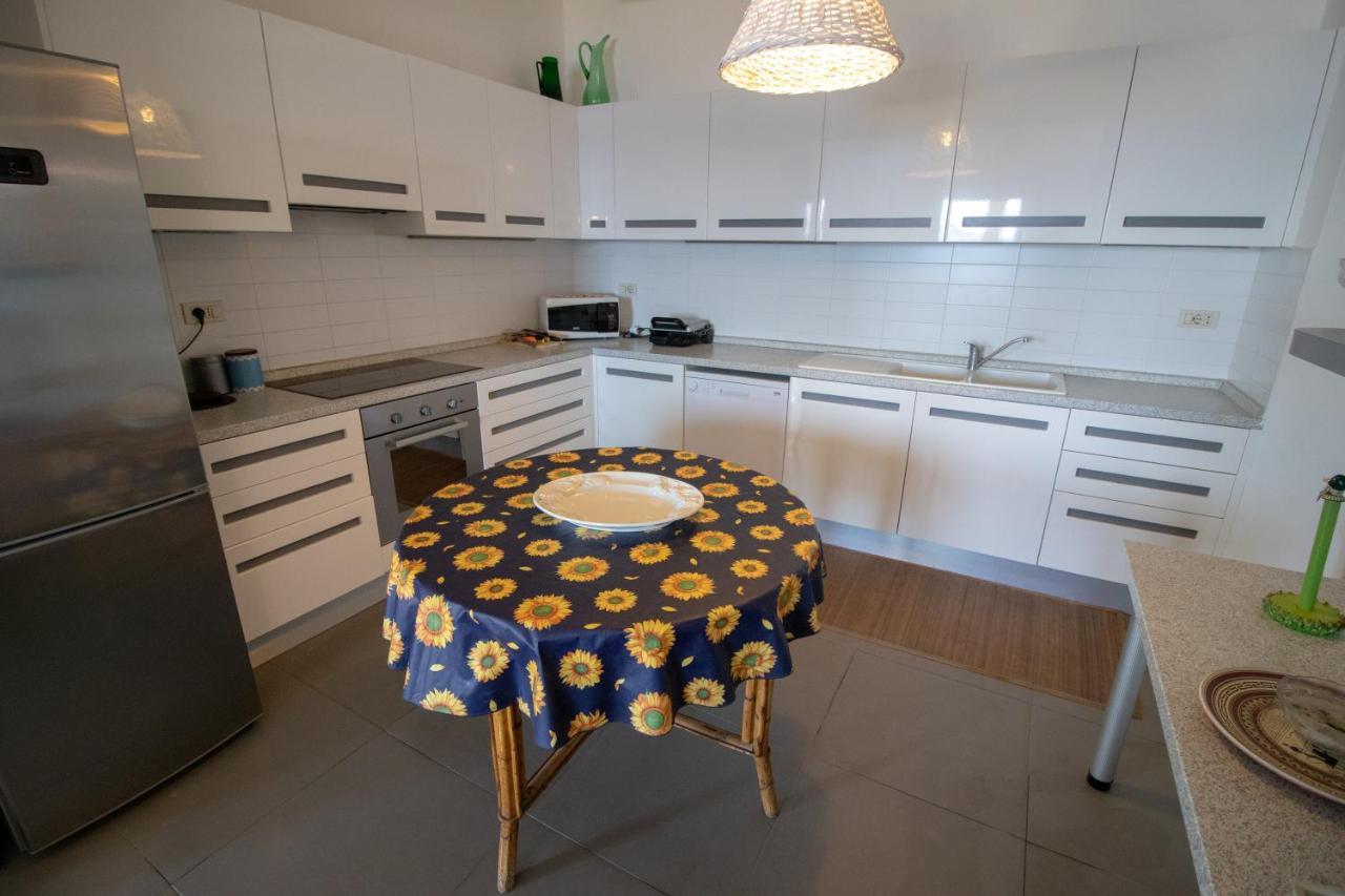 Villa Le Sprizze A Bordo Del Mare - Goelba Marciana Marina  Dış mekan fotoğraf